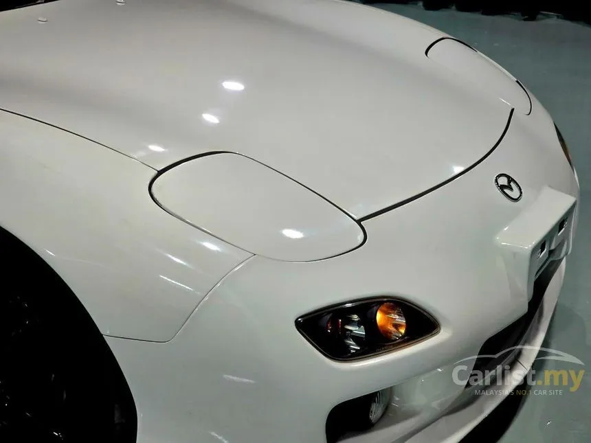 2002 Mazda RX-7 Coupe