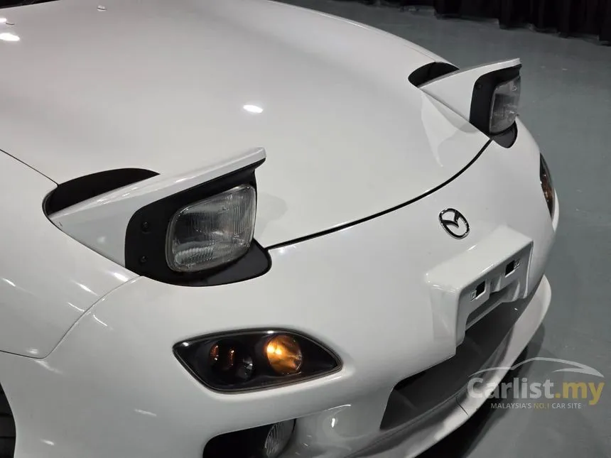 2002 Mazda RX-7 Coupe