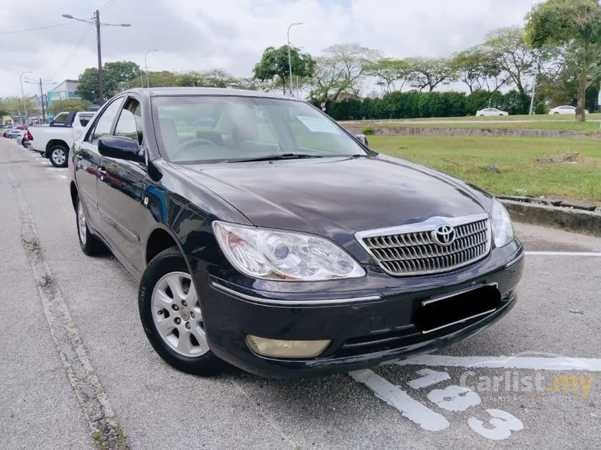 2004 Toyota Camry E Sedan