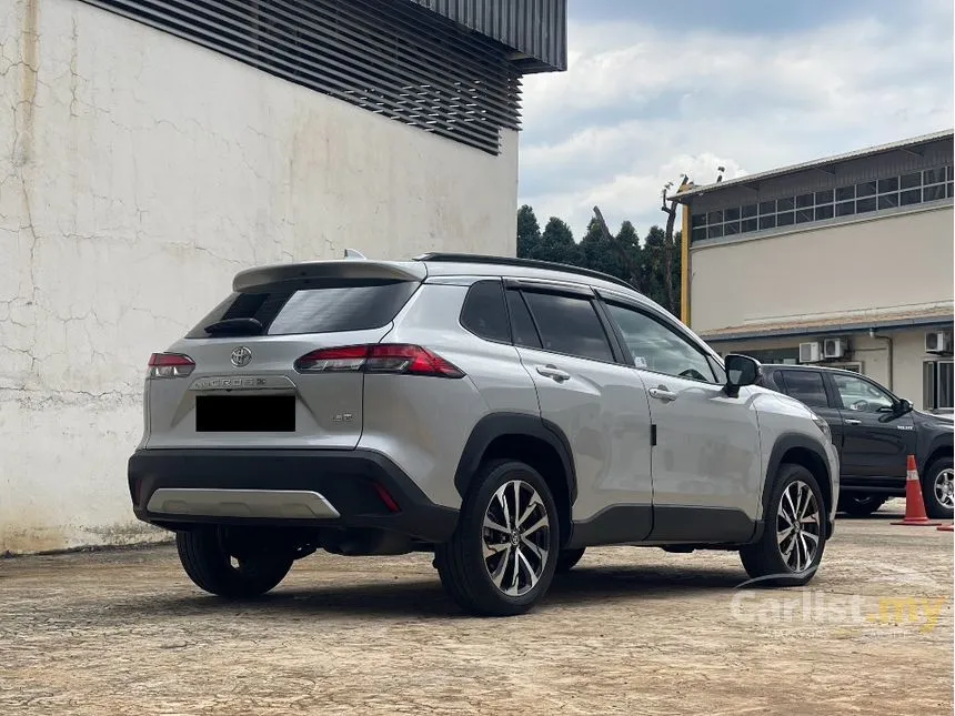 2025 Toyota Corolla Cross V SUV