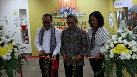 Shell Lubricants Resmikan Customer Experience Center di Bekasi