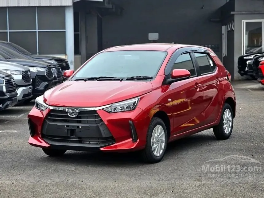 Jual Mobil Toyota Agya 2024 GR Sport 1.2 di Jawa Barat Automatic Hatchback Merah Rp 160.000.000