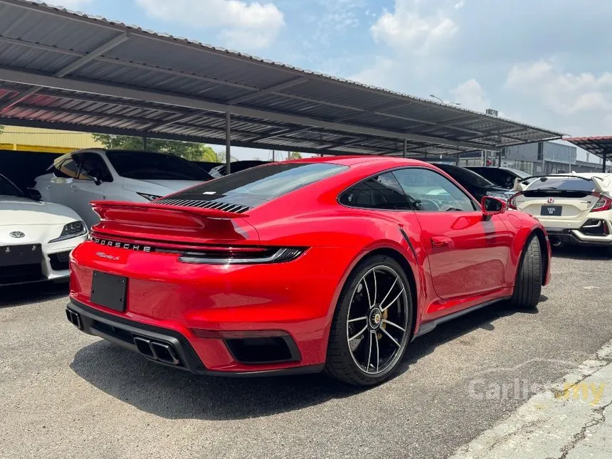 2020 Porsche 911 Turbo S Coupe