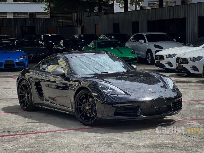 2022 Porsche 718 Cayman Coupe