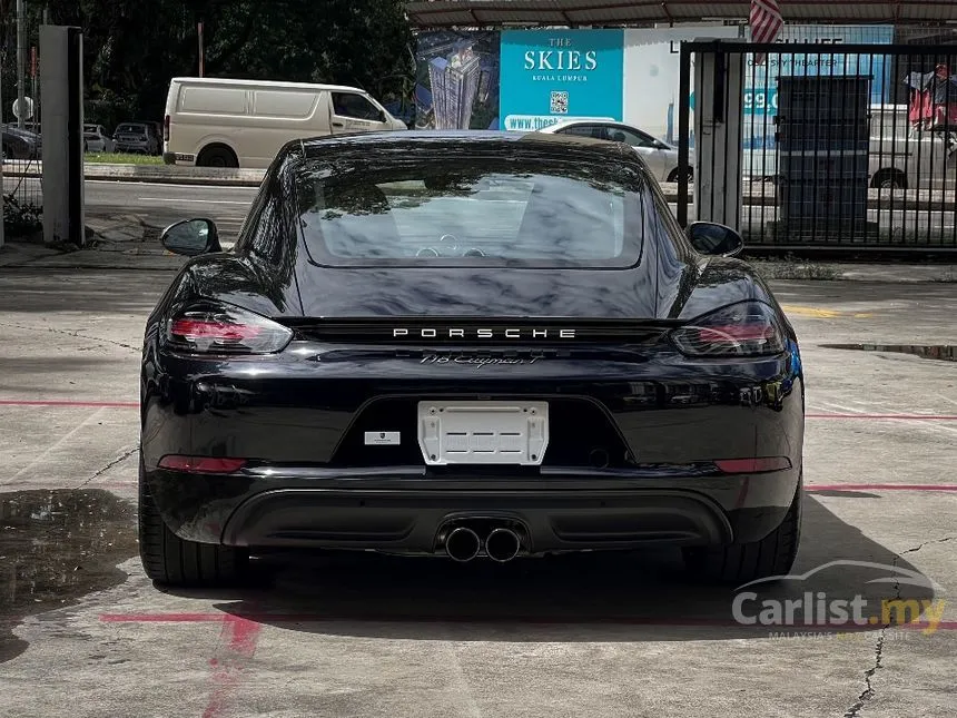 2022 Porsche 718 Cayman Coupe