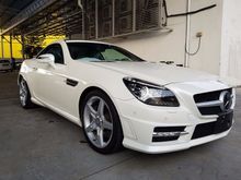 2014 Mercedes-Benz SLK200 1.8 AMG Convertible Magic Roof Panoramic Roof LED Daytime Running Light Paddle Shift Elec Leather Memory Seat