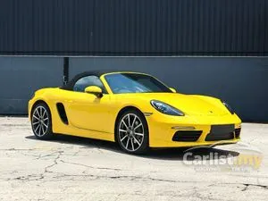 2021 Porsche 718 2.0 Boxster Convertible