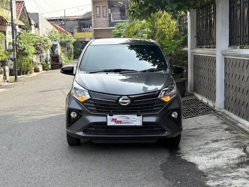 2024 Daihatsu Sigra R Deluxe MPV