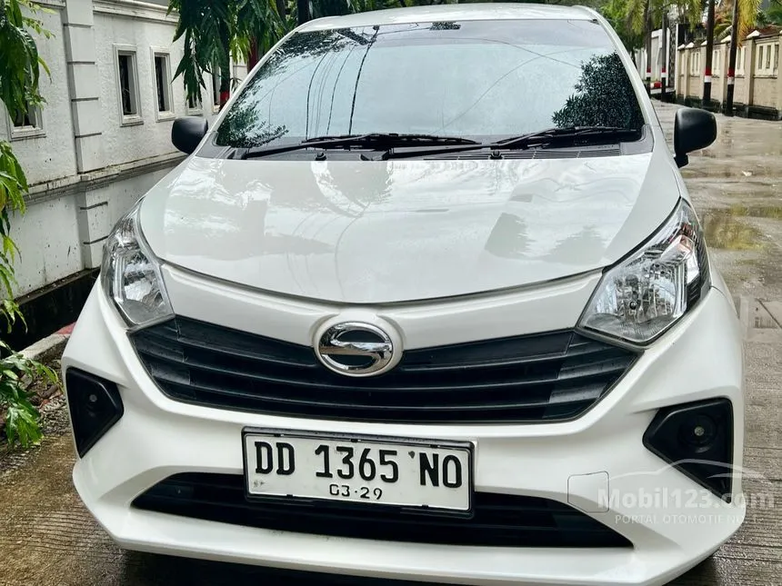 Jual Mobil Daihatsu Sigra 2024 D 1.0 di Sulawesi Selatan Manual MPV Putih Rp 125.000.000