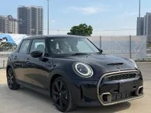 RESOLUTE EDITION 2023 MINI Cooper 2.0 S 5 Door Hatchback
