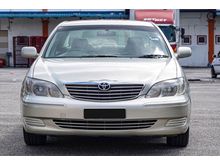 2004 Toyota Camry 2.0 E Sedan