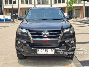 2019 Toyota Fortuner 2.4 VRZ TRD 4X2 SUV