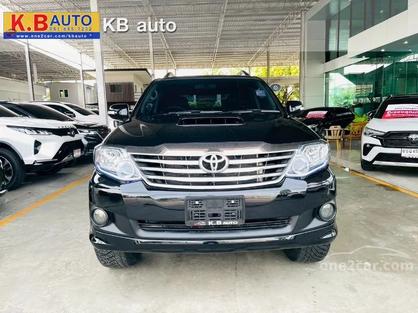 2015 Toyota FORTUNER V SUV