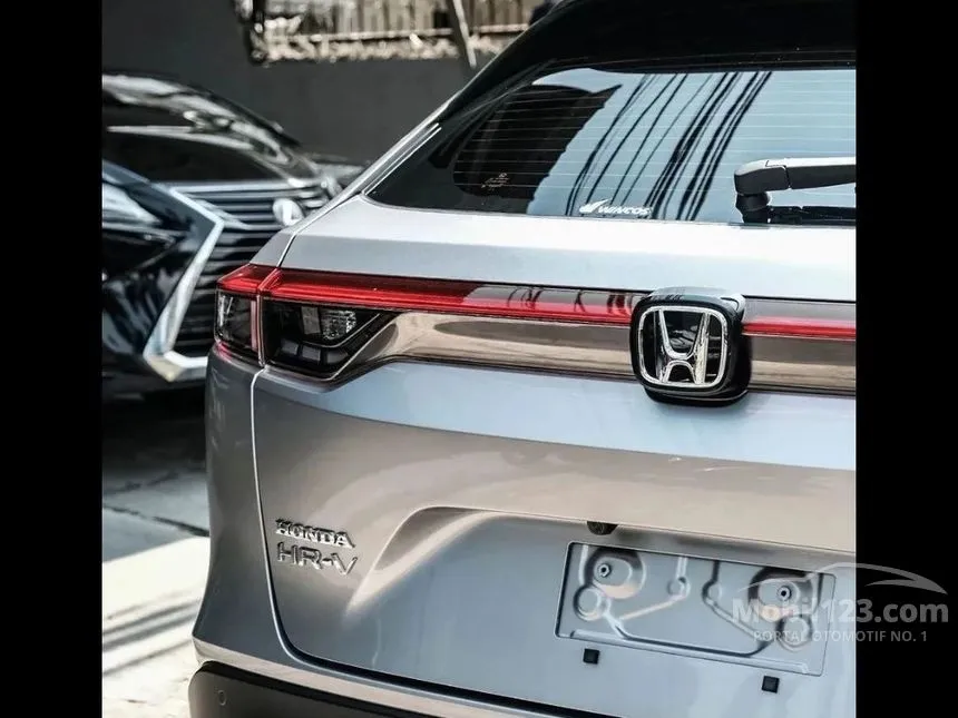 2023 Honda HR-V SE SUV