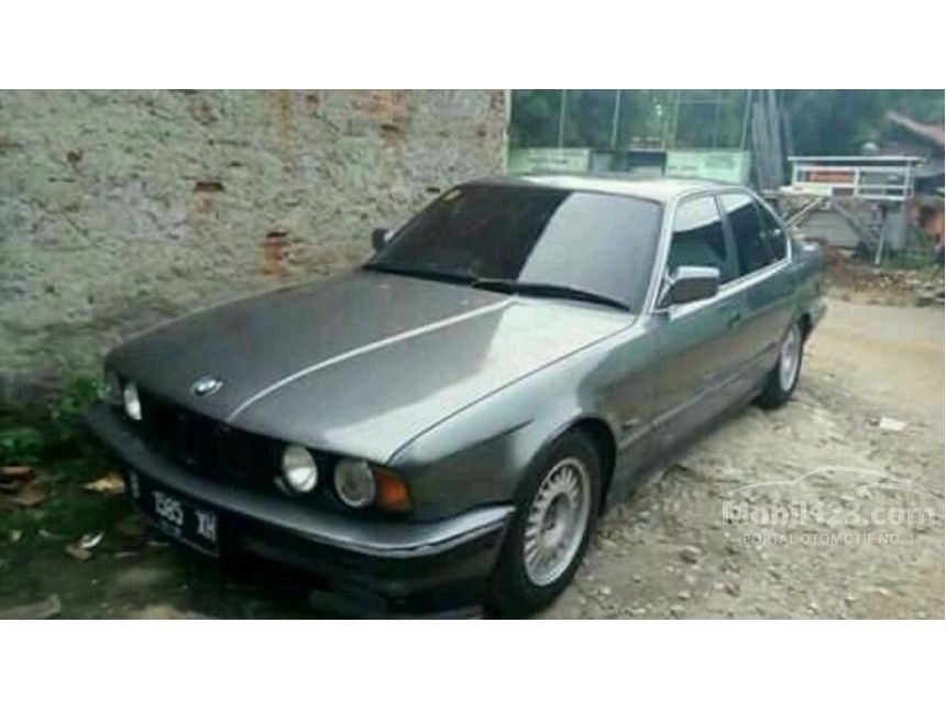 1993 BMW 520i E34 2.0 Manual Sedan