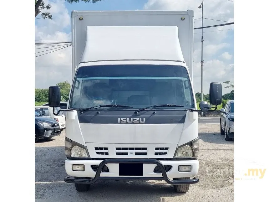 2013 Isuzu Elf NPR66UPH Lorry