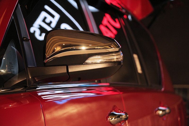 New Toyota Innova Venturer Panaskan Pasar MPV Dalam Negeri 15