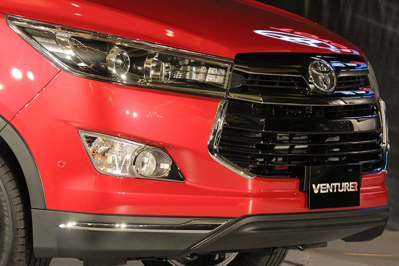 New Toyota Innova Venturer Panaskan Pasar MPV Dalam Negeri 3