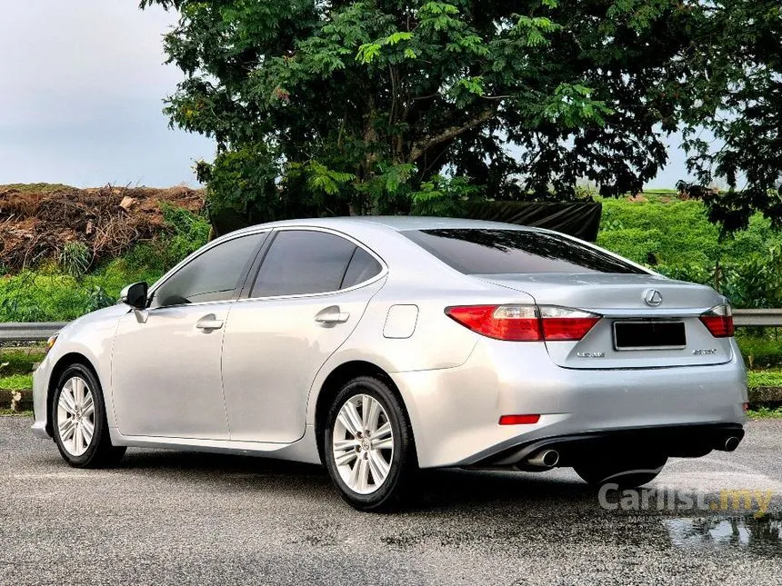 2015 Lexus ES 250 Sedan