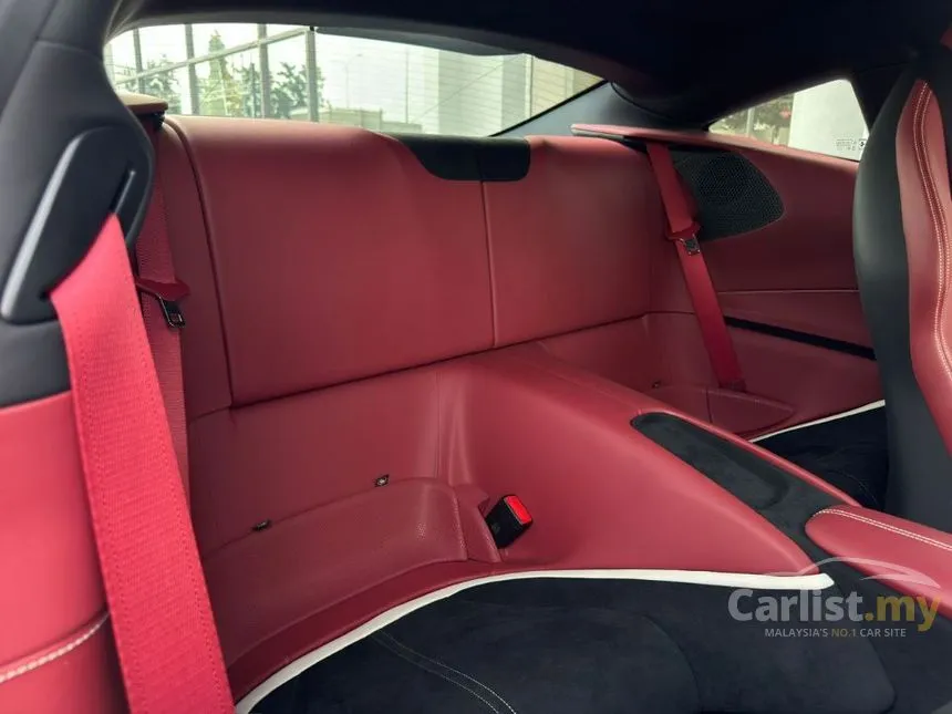 2022 Ferrari Roma Coupe