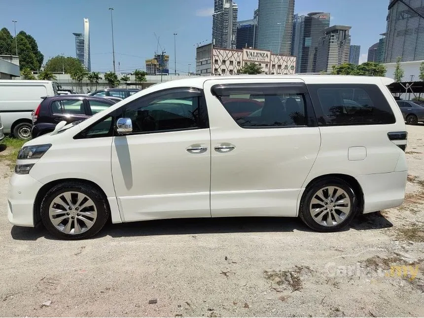 2011 Toyota Vellfire Z Platinum MPV