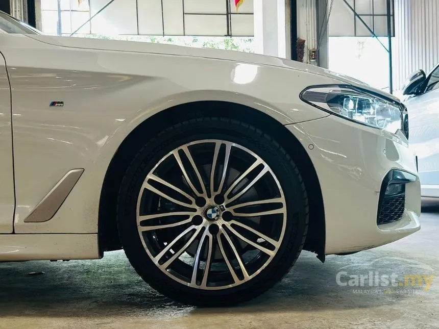 2019 BMW 530i M Sport Sedan