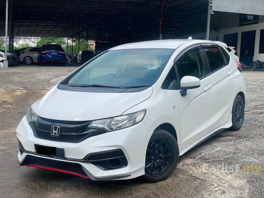 2017 Honda Jazz E Hatchback
