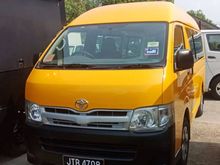 2013 Toyota Hiace 2.5 Window Van