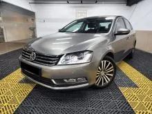 2016 Volkswagen Passat 1.8 TSI Sedan (A) FREE WARRANTY & COATING LEATHER SEAT ELETRIC SEAT WITH MEMORY PADDLE SHIFT ACCIDDENT FREE EASY APPLY