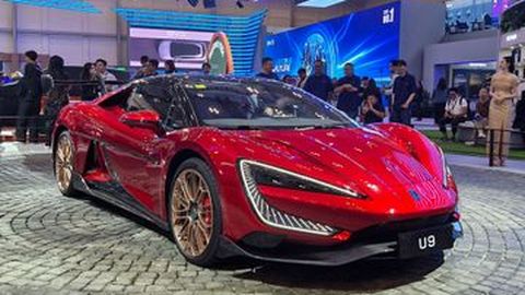 Denza Z9 dan YangWang U9 Perdana Tampil di Indonesia Lewat GIIAS 2025