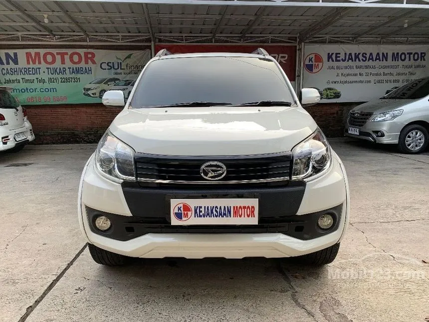 Jual Mobil Daihatsu Terios 2015 R 1.5 di DKI Jakarta Automatic SUV Putih Rp 137.000.000