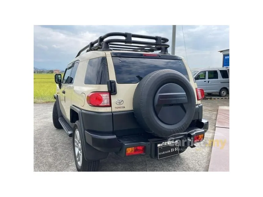 2017 Toyota FJ Cruiser SUV