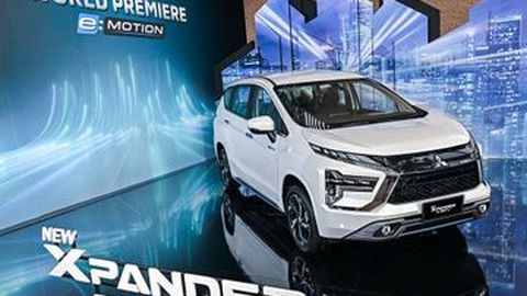 Mitsubishi Xpander Rajanya LMPV di Thailand, Toyota Veloz Kalah dengan Selisih Jauh