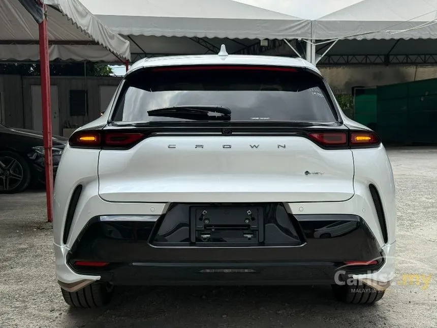 2024 Toyota Crown Sport Z PHEV SUV