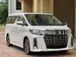 Recon 2022 Toyota Alphard 2.5 SC