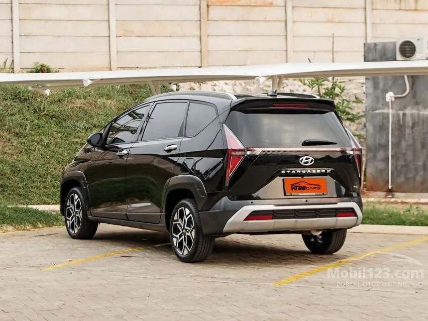2023 Hyundai Stargazer X Prime MPV