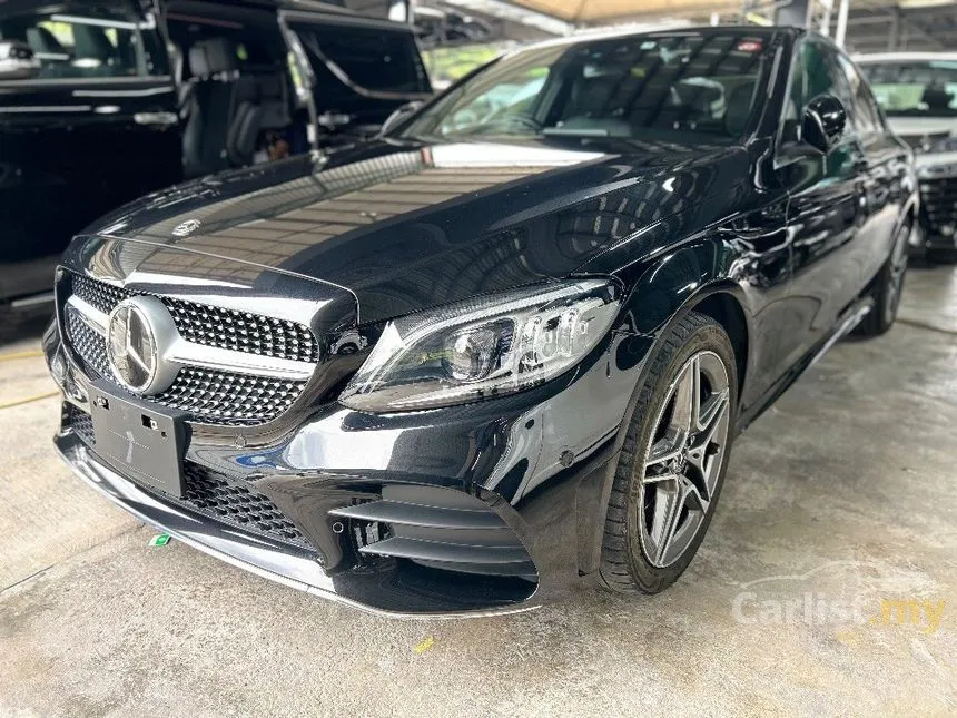 2019 Mercedes-Benz C200 AMG Line Sedan