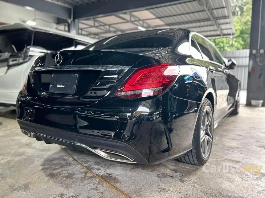 2019 Mercedes-Benz C200 AMG Line Sedan