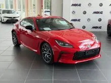 2024 Toyota GR86 2.4 RZ - Leonis Weds Sport Rim - Black Half Leather Seat - Reverse Camera - Automatic