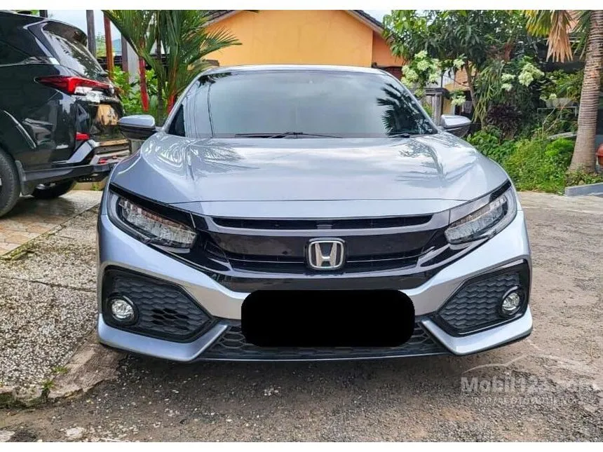 Jual Mobil Honda Civic 2017 E 1.5 Di Jawa Barat Automatic Hatchback Abu ...