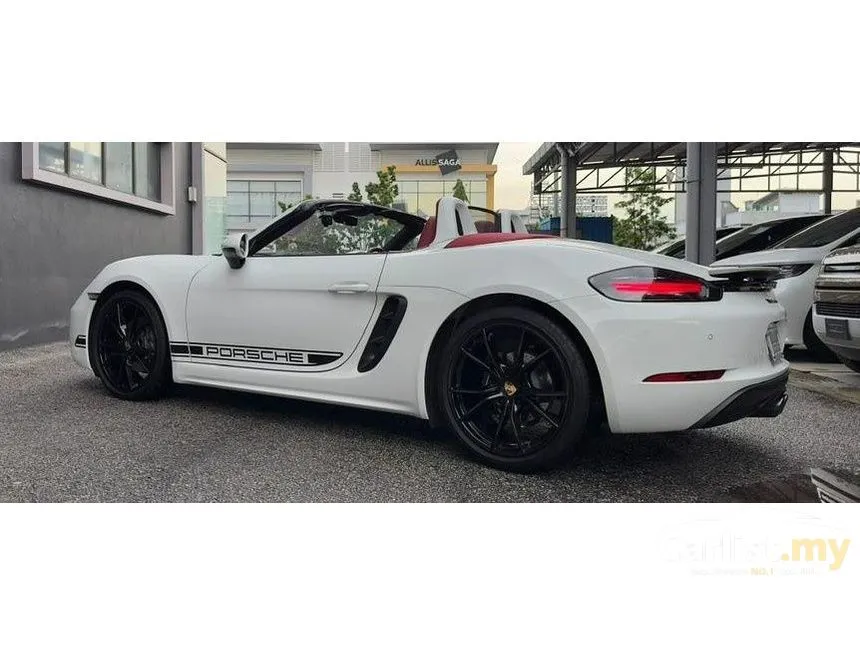 2023 Porsche 718 Boxster Convertible