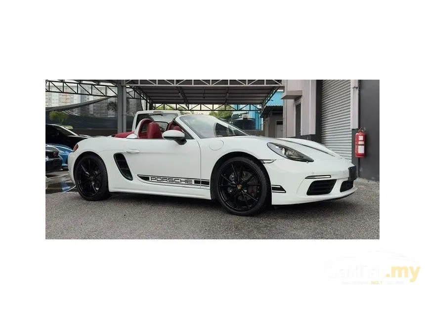 2023 Porsche 718 Boxster Convertible