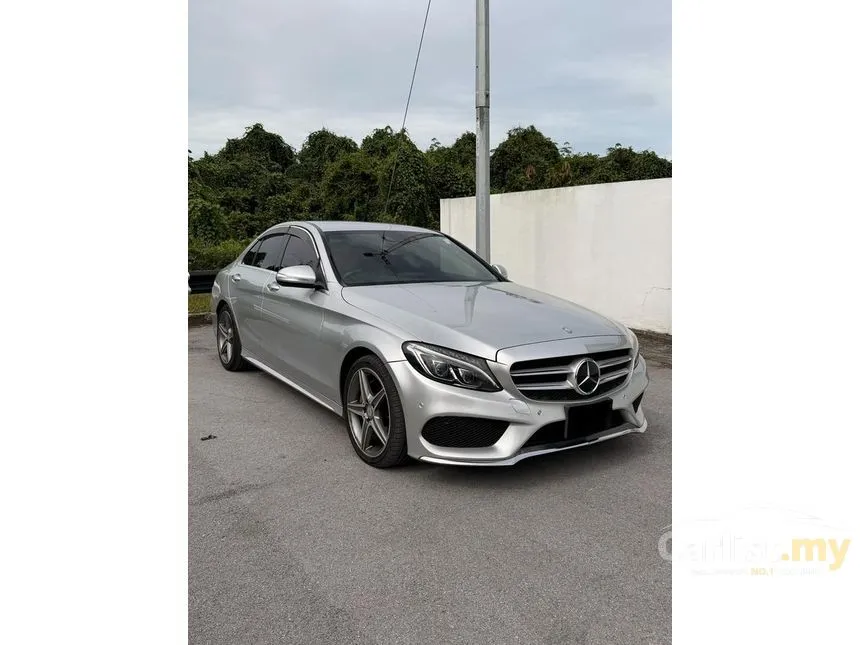2015 Mercedes-Benz C200 Sedan