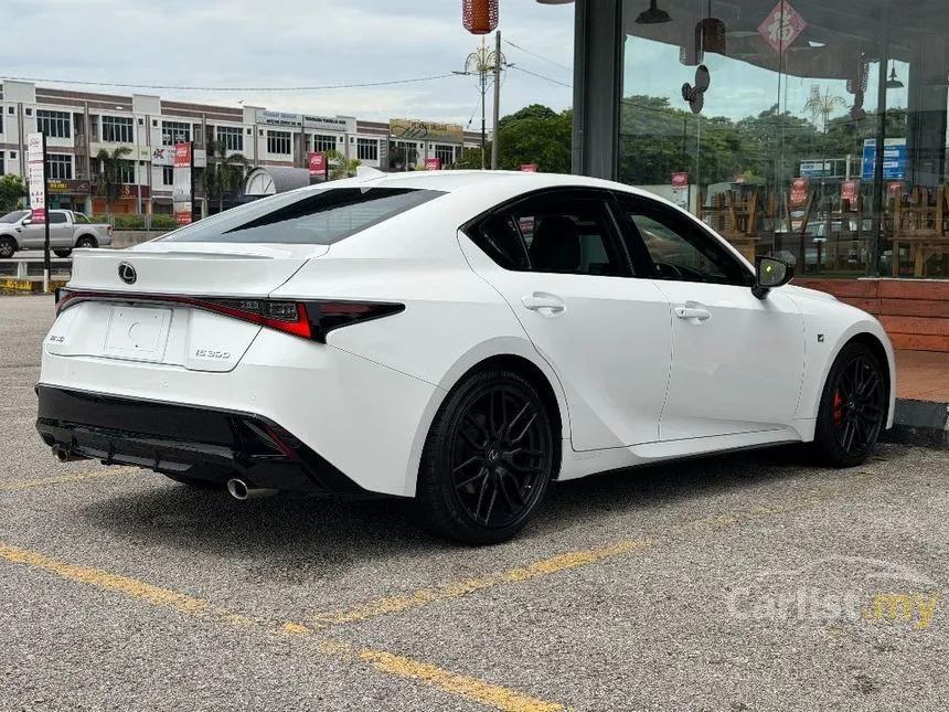 2021 Lexus IS 300 F Sport Sedan