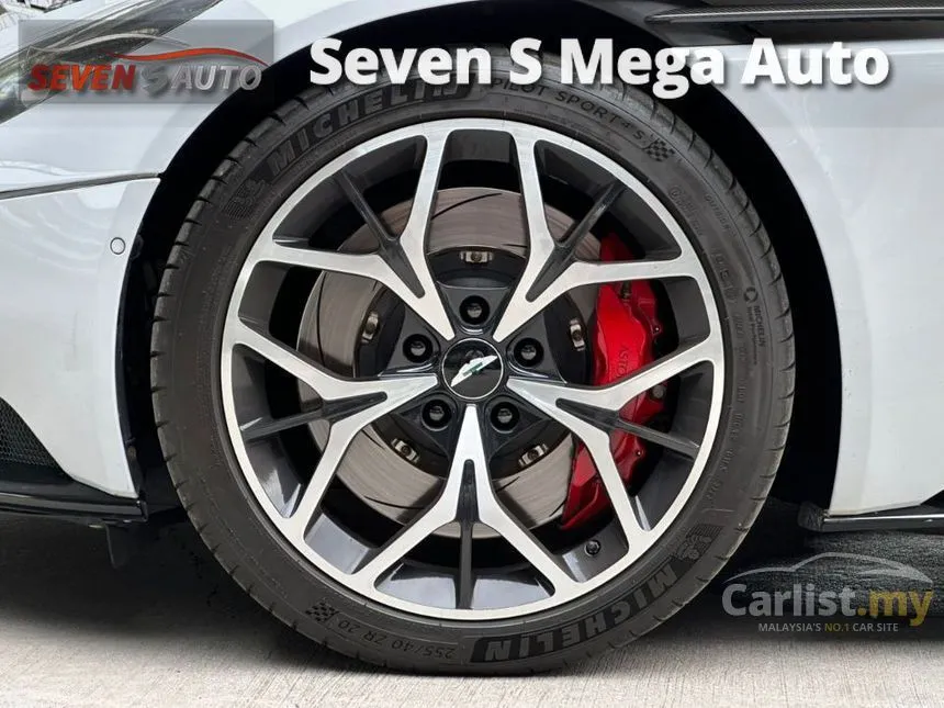 2018 Aston Martin DB11 V12 Coupe