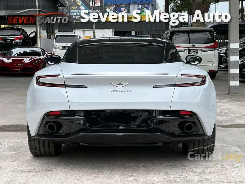 2018 Aston Martin DB11 V12 Coupe