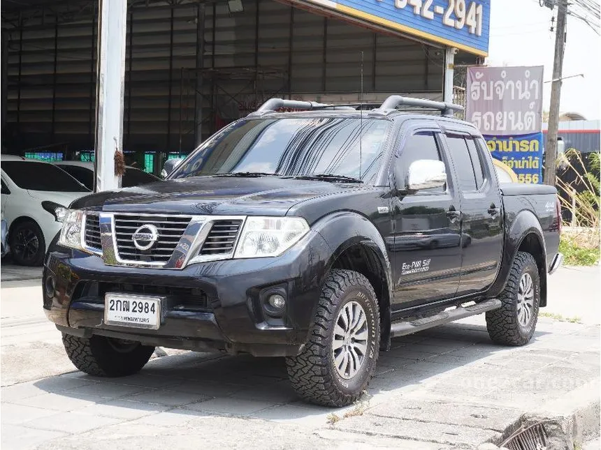 2013 Nissan Frontier Navara SV LE Double Cab Pickup