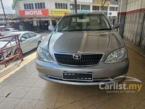 2004 Toyota Camry 2.0 E Sedan