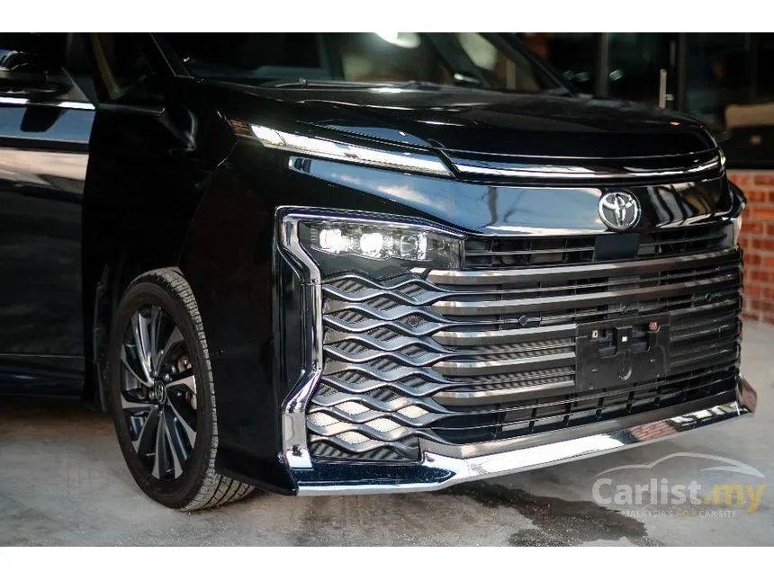 2022 Toyota Voxy S-Z MPV
