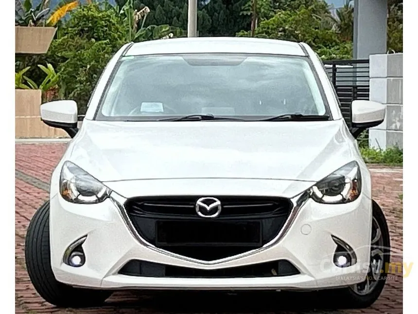 2017 Mazda 2 SKYACTIV-G (LED Headlight with DRL) Hatchback